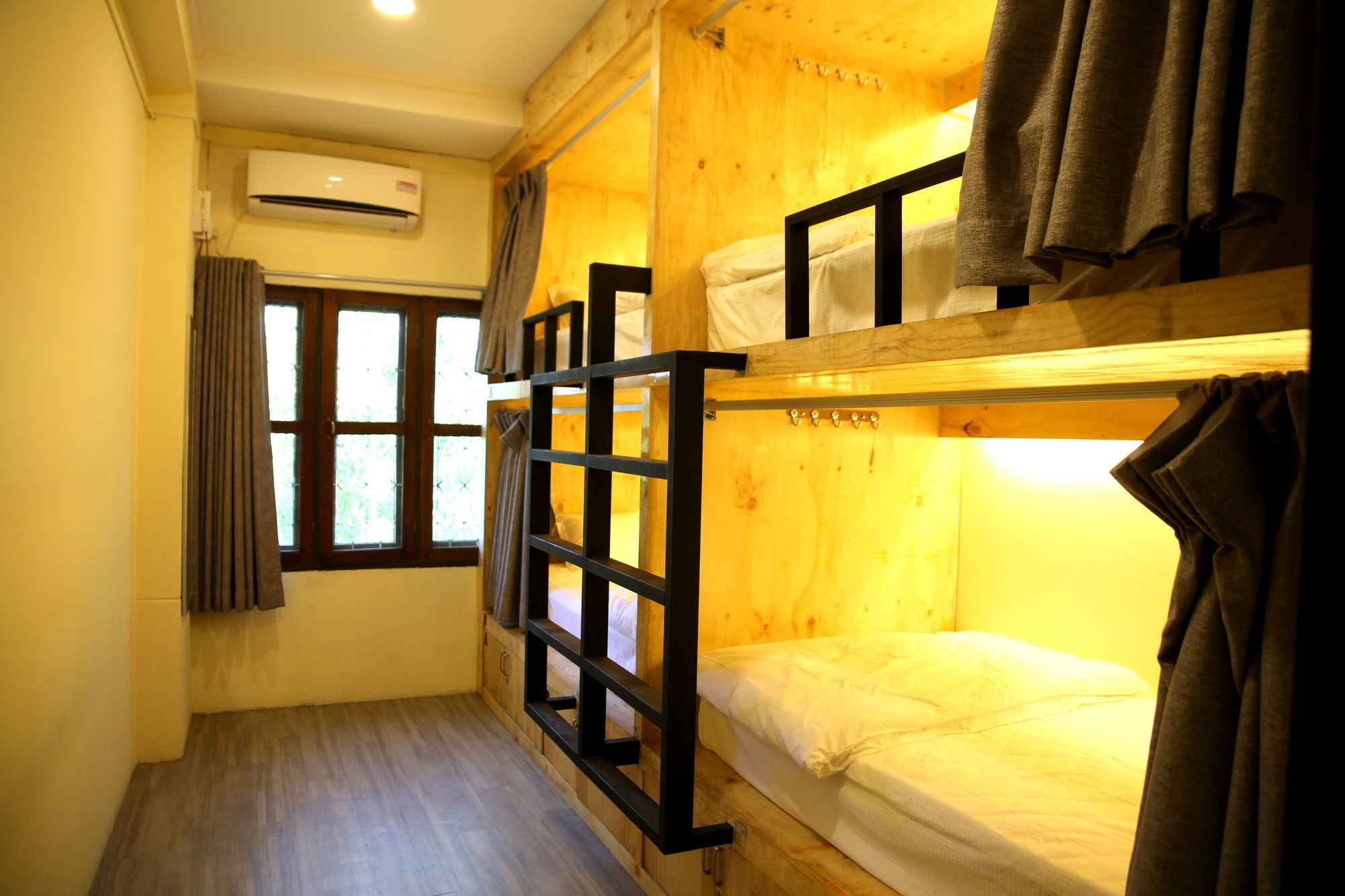 Mansion Hostel Mandalay Extérieur photo